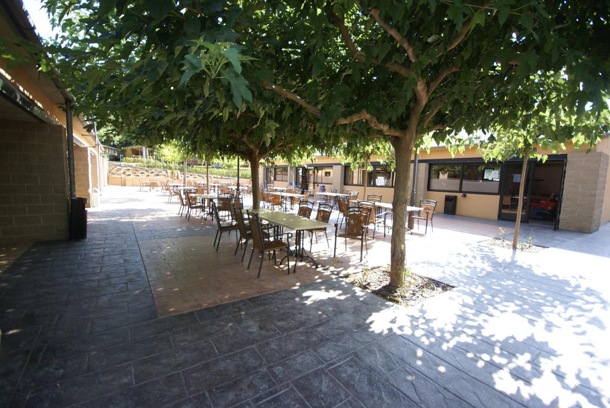 Camping Bassegoda Park Hotel Albanya Exterior photo